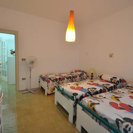 Madia Villa